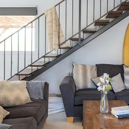 Almendros By Abahana *