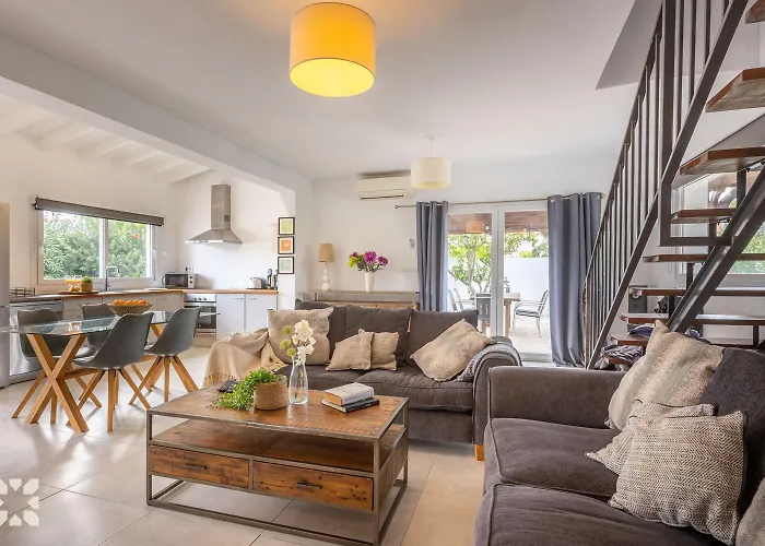 Almendros By Abahana * Ifach